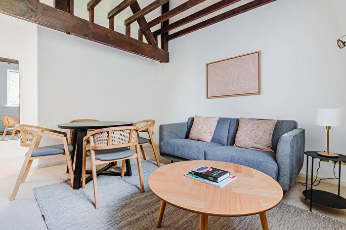 2 Bedroom Flat To Rent In Chelsea, SW1X