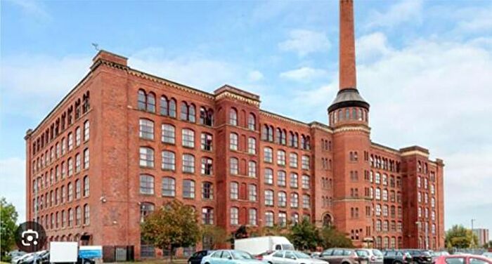 2 Bedroom Flat To Rent In Victoria Mill, Lower Vickers Street, Manchester, M40