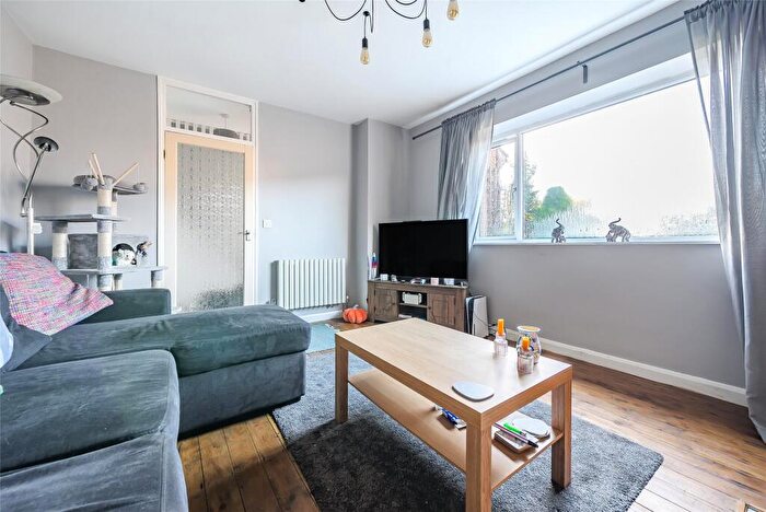 3 Bedroom Terraced House For Sale In Bell Road, Coalpit Heath, Bristol, Gloucestershire, BS36