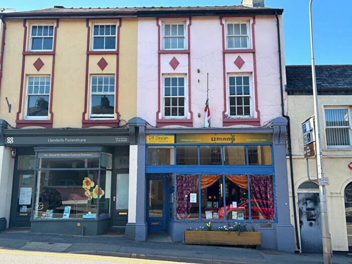 Terraced House For Sale In Rhosmaen Street, Llandeilo., SA19