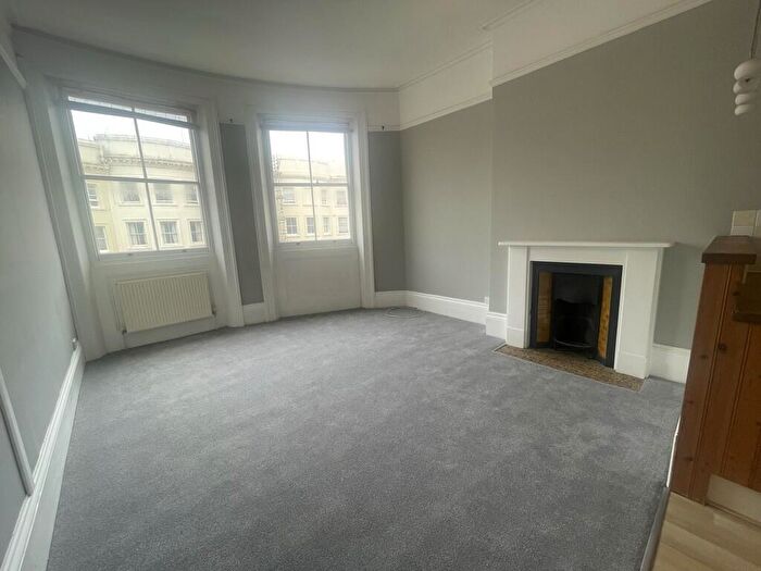 2 Bedroom Apartment To Rent In Brunswick Place, Hove, BN3