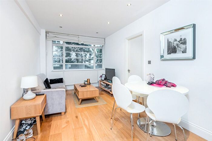 1 Bedroom Flat To Rent In Sloane Avenue, London, SW3