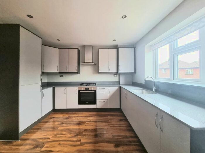 2 Bedroom Flat To Rent In Ruislip, London, HA4
