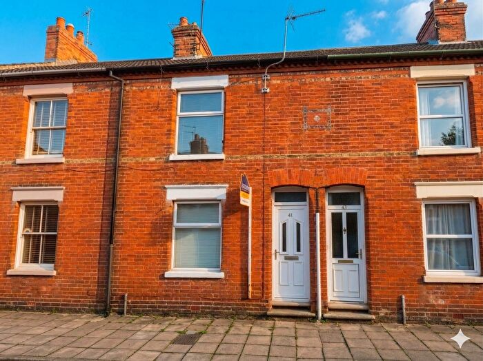 2 Bedroom Terraced House For Sale In King Edward Street, New Bradwell, Milton Keynes, MK13