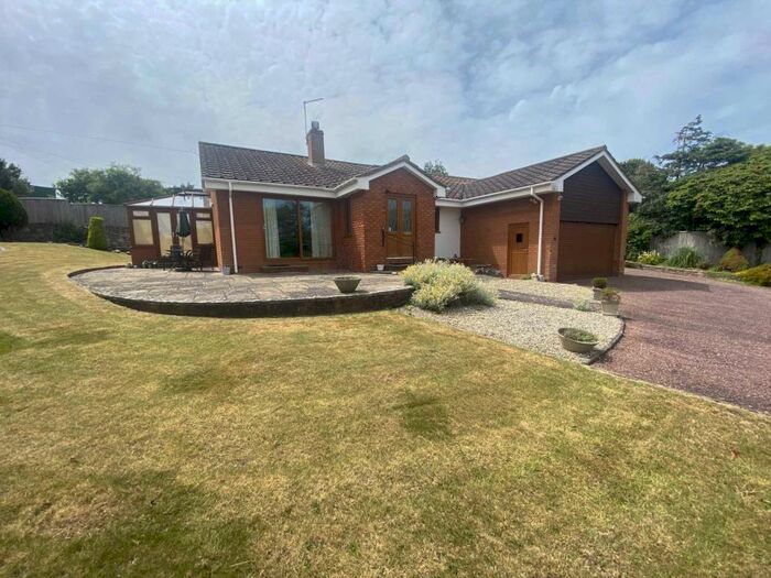 Houses for sale & to rent in Budleigh, Budleigh Salterton