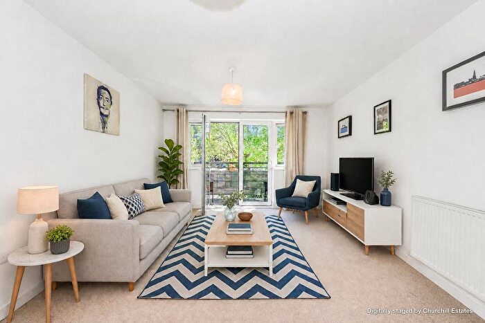 2 Bedroom Flat For Sale In Bedgebury Court, Hawker Place, Walthamstow, E17