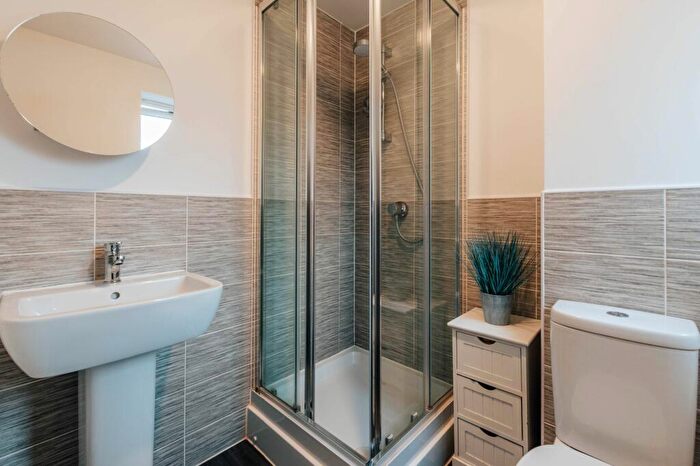 3 Bedroom Detached House For Sale In Agatha Place, Cardea, PE2