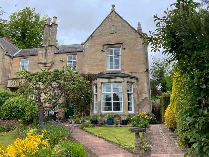 3 Bedroom Semi-Detached House For Sale In Langtongate, Duns, TD11