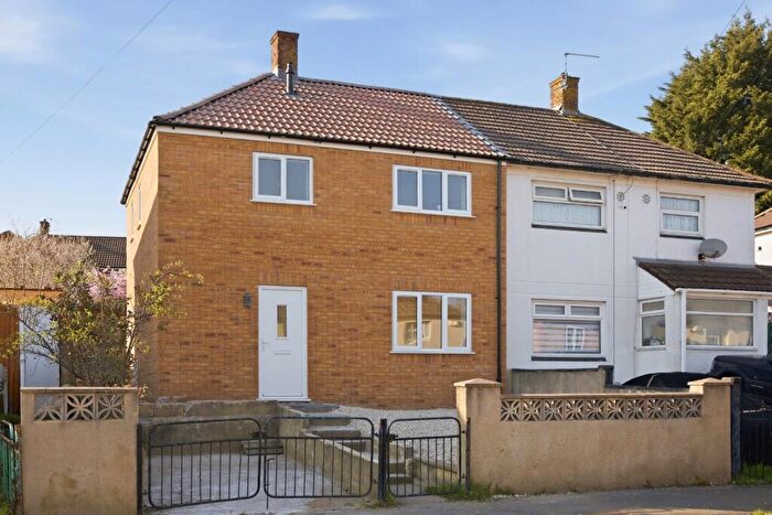 3 Bedroom Semi Detached House For Sale In Keble Avenue, Bristol, BS13