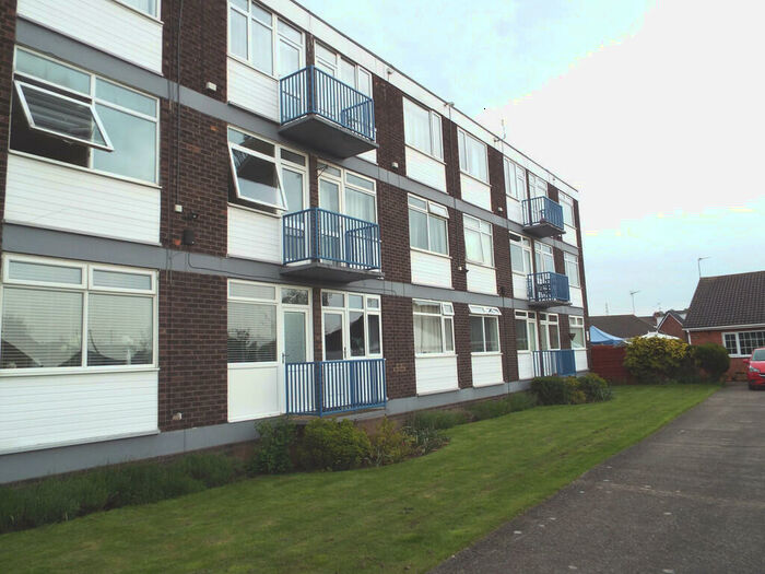 2 Bedroom Flat To Rent In Beatty House, Compass Road, HU6