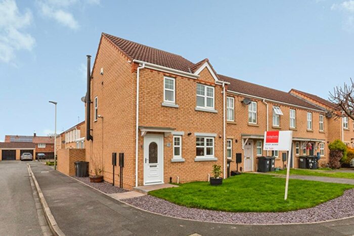2 Bedroom End Of Terrace House For Sale In Grangemoor Close, Darlington, County Durham, DL1