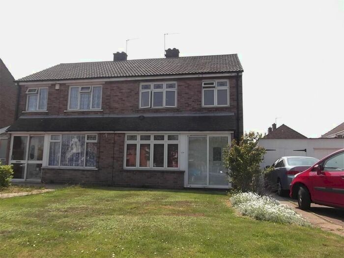 3 Bedroom Semi-Detached House To Rent In Lunedale Road, Dartford, DA2