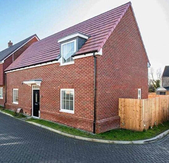 2 Bedroom Detached House For Sale In Hoo Farm Way, Monkton Road, Minster, CT12