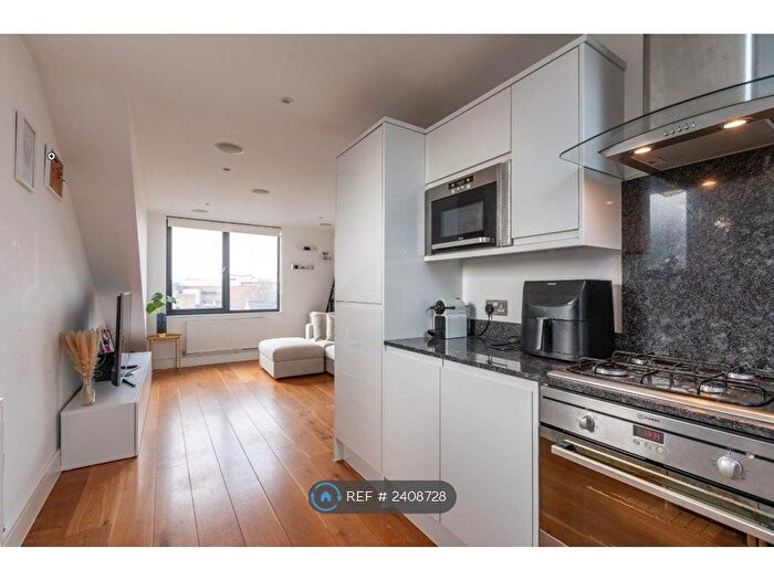 1 Bedroom Flat To Rent In Octave House, London, N22