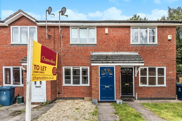 2 Bedroom Terraced House To Rent In Lakefield Road, East Oxford, OX4