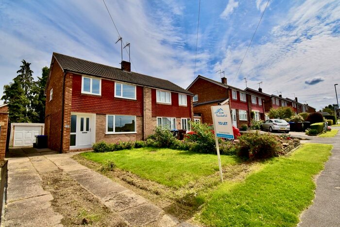 3 Bedroom Semi-Detached House To Rent In Firsview Drive, Northampton, Northamptonshire, NN5