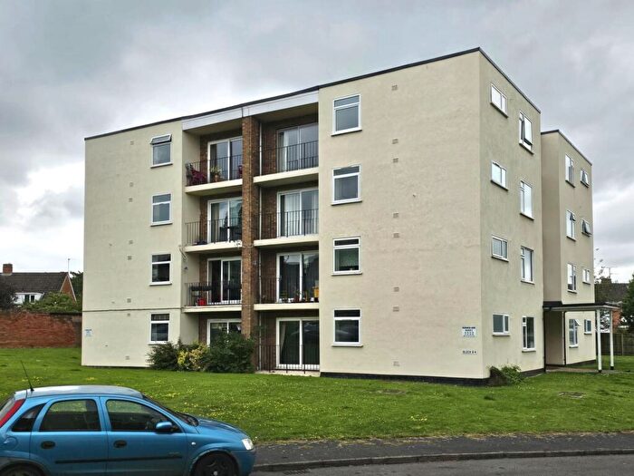 1 Bedroom Flat To Rent In Belworth Court, Cheltenham, GL51