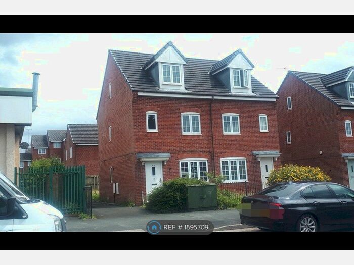 3 Bedroom Semi-Detached House To Rent In James Holt Avenue, Liverpool, L32