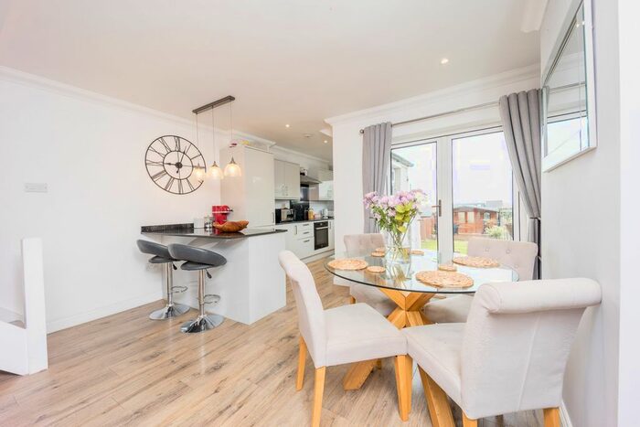 2 Bedroom Terraced House To Rent In Lower Higham Road, Gravesend, Kent, DA12