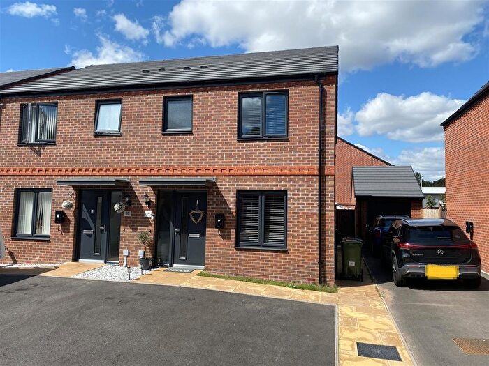 3 Bedroom Property For Sale In The Links, Off Hartlebury Road, Stourport On Severn, DY13
