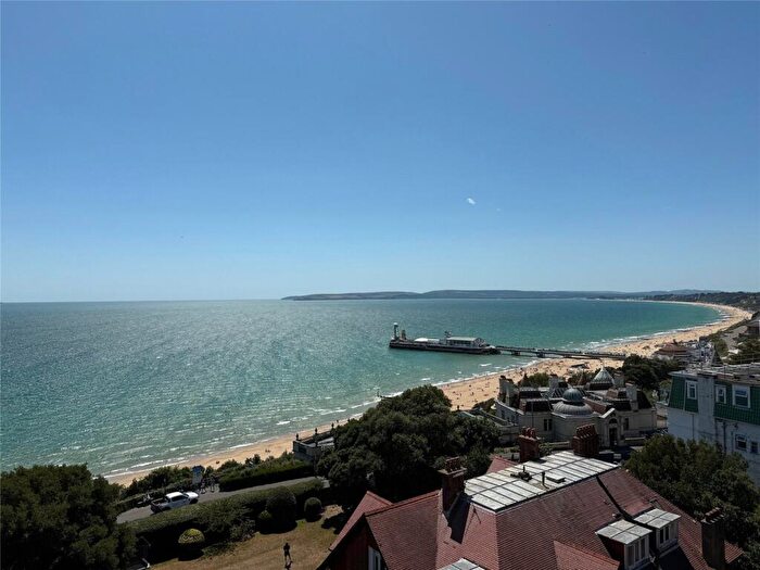 3 Bedroom Flat For Sale In Grove Road, Bournemouth, Dorset, BH1