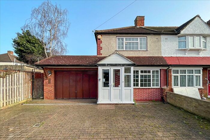 2 Bedroom End Terrace House For Sale In Grove Crescent, Hanworth, Middlesex, TW13