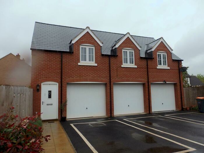 2 Bedroom Mews To Rent In Broadmead Avenue, Great Denham, MK40