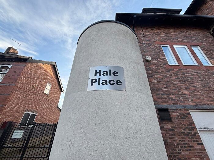 2 Bedroom Flat To Rent In Ashley Road, Hale, Altrincham, WA15