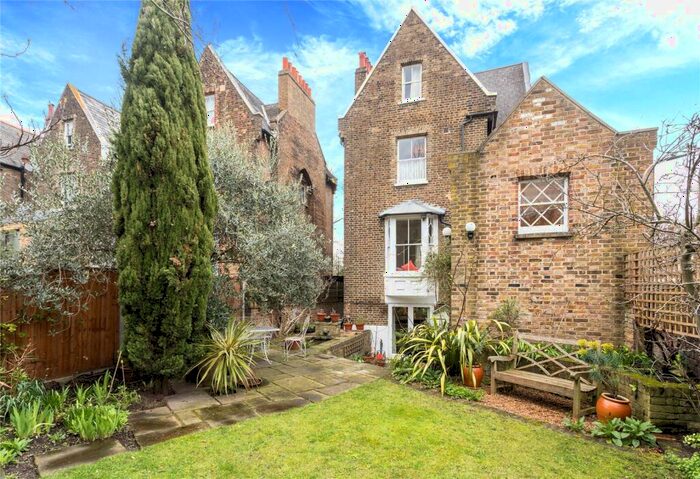 4 Bedroom Terraced House To Rent In De Beauvoir Square, De Beauvoir, N1