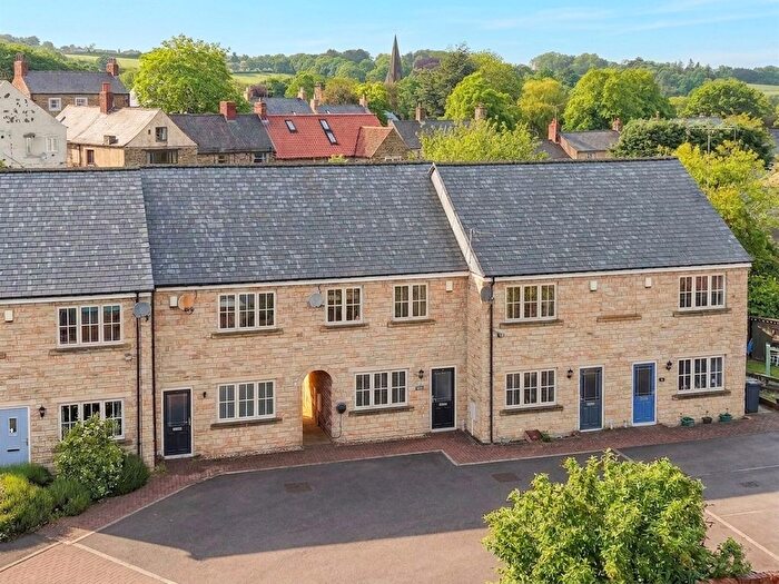 3 Bedroom Terraced House For Sale In Market Street, Eckington, S21