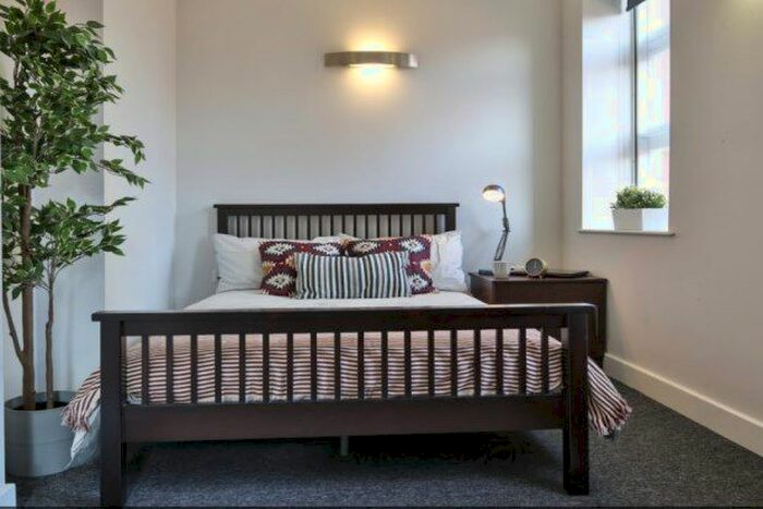 1 Bedroom Flat To Rent In Southernhay Gardens, Exeter, EX1