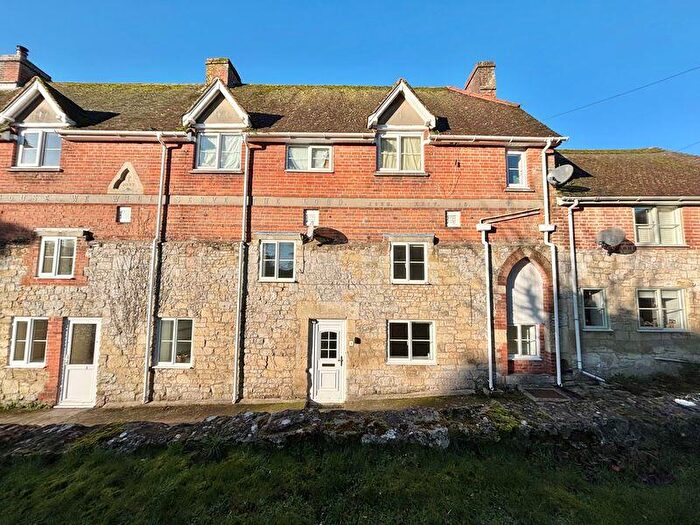 3 Bedroom Terraced House For Sale In Church Street, Tisbury, SP3