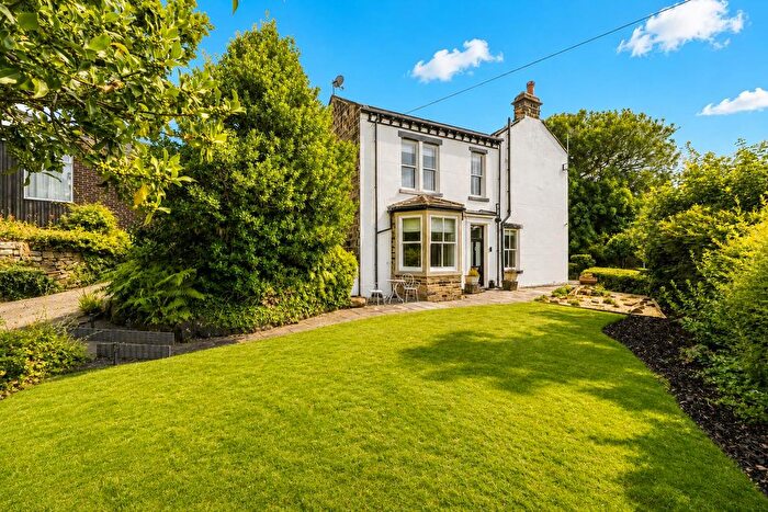 4 Bedroom Detached House For Sale In Morris Lane, Kirkstall, LS5