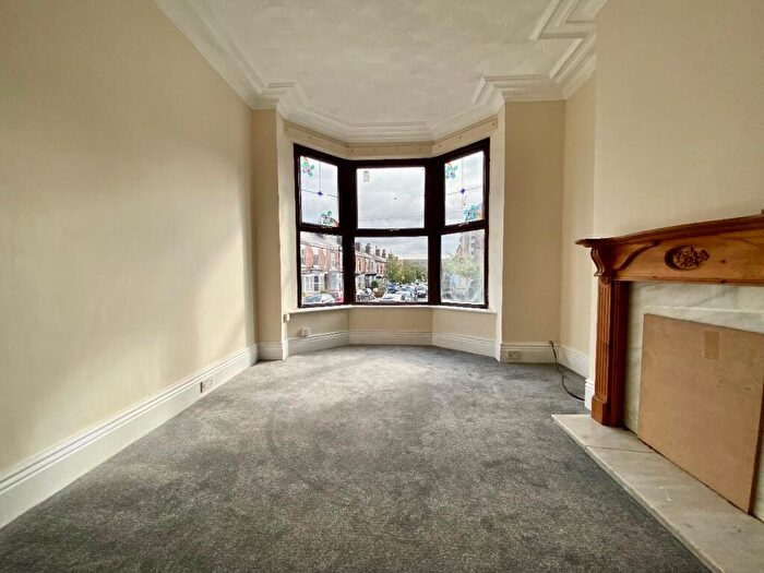 4 Bedroom Terraced House To Rent In Joshua Road, Sheffield, S7