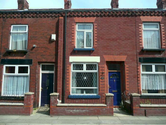 2 Bedroom House To Rent In Osborne Grove, Bolton, BL1