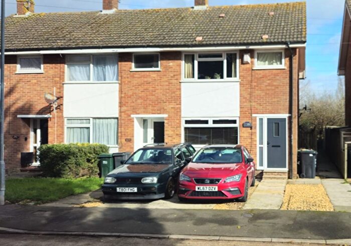 3 Bedroom End Terrace House For Sale In Percival Road, Eastbourne, BN22
