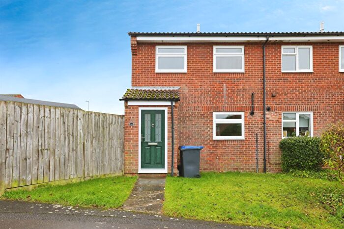 3 Bedroom End Terrace House For Sale In Robbins Ridge, Amesbury, Salisbury, SP4