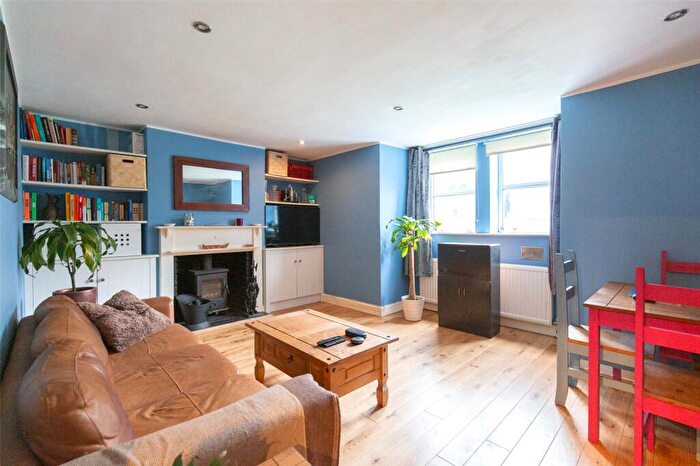 1 Bedroom Apartment For Sale In Kingsley Road, Cotham, Bristol, BS6