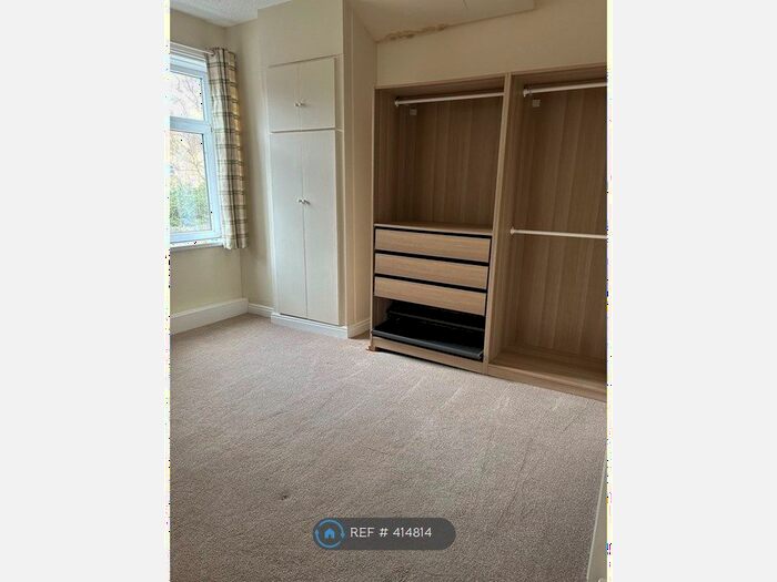 2 Bedroom Terraced House To Rent In Wakefield Road, Wakefield, WF7