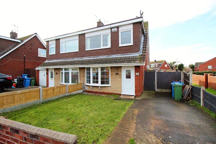 3 Bedroom Semi Detached House For Sale In Clement Drive, Rhyl, Denbighshire, LL18