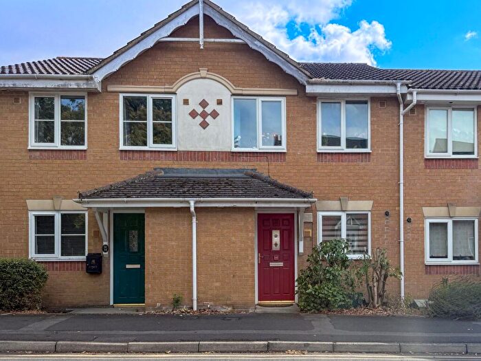 2 Bedroom Terraced House For Sale In Pound Lane, Thatcham, RG19