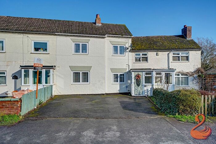 2 Bedroom Cottage For Sale In Village Street, Harvington, WR11