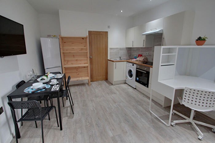 Studio To Rent In Alfreton Road, Nottingham, NG7