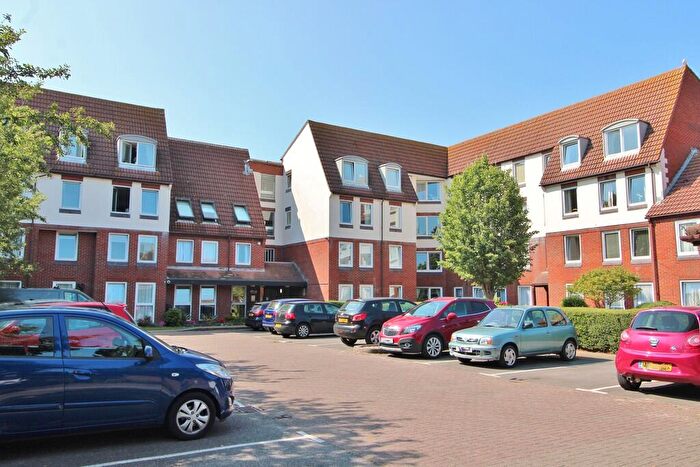 1 Bedroom Retirement Property For Sale In Green Road, Southsea, PO5
