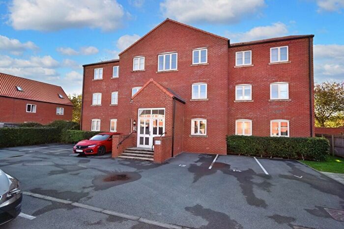 2 Bedroom Apartment For Sale In Mallard Ings, Louth, LN11