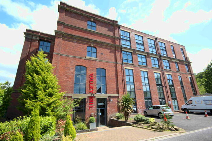 2 Bedroom Apartment To Rent In Valley Mill, Cottonfields, Eagley, Bolton, Greater Manchester, BL7