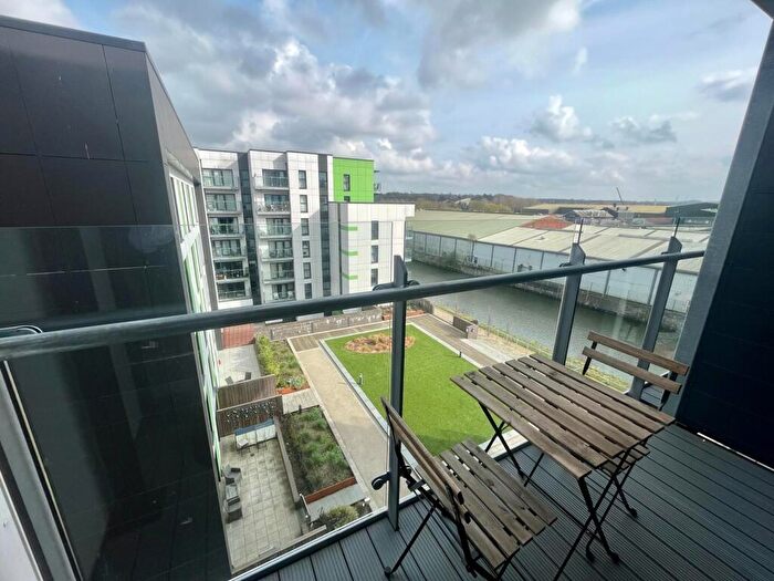 2 Bedroom Apartment To Rent In Geoffrey Watling Way, Norwich, NR1