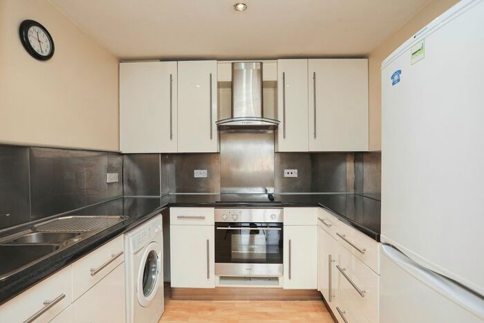 1 Bedroom Flat To Rent In Teresa Mews, Churchbank, London, E17