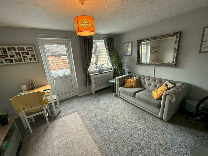 2 Bedroom Terraced House To Rent In Anson Court, Market Deeping, PE6