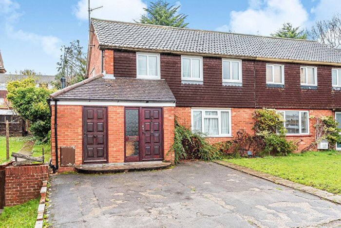 5 Bedroom Semi Detached House To Rent In Cabell Road, Guildford, GU2